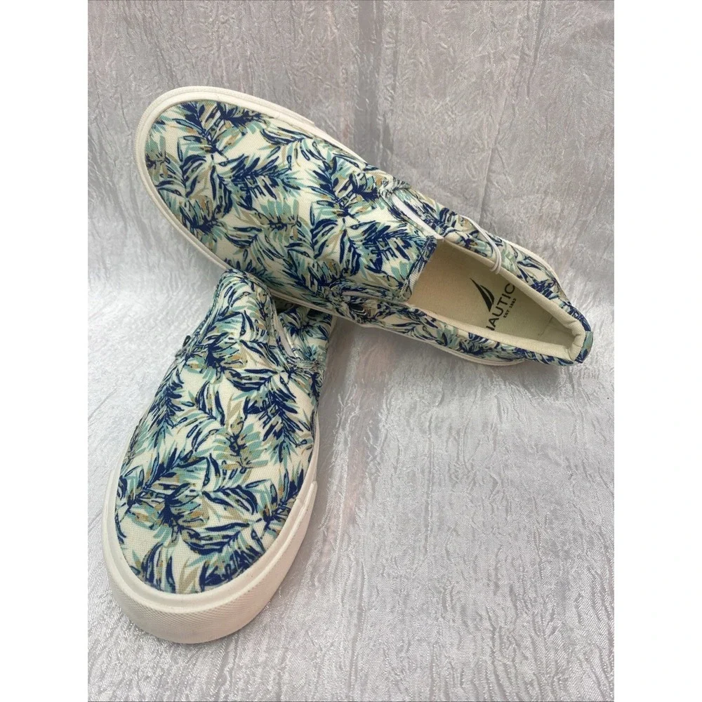 Nautica SLIP ON Shoes Sneakers CANDLER blue floral Navy Palm Men's Size 8.5 New!
